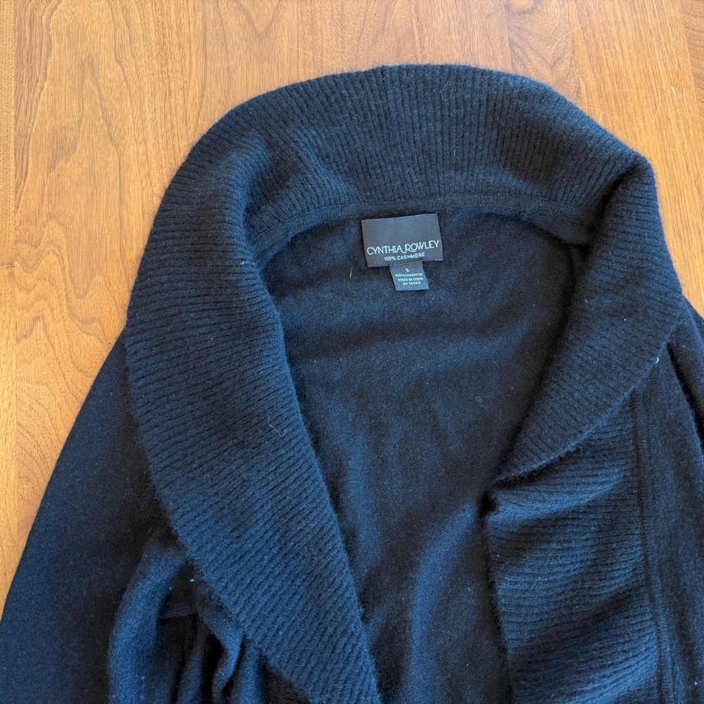 Cynthia Rowley Women's Black Cashmere Sweater Cardigan Jacket Size S - Picture 3 of 5